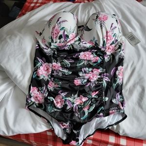 Torrid Size2 bathing suit